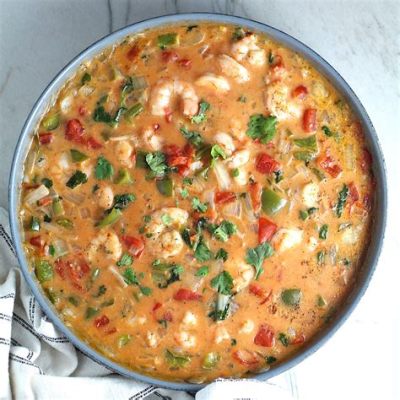  Moqueca de Camarão: Un Piacere Cremoso e piccante che Incanta il Palato!