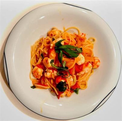  Kishimen: Una Sinfonia di Spaghettini Freschi e Sughi Ricchi!