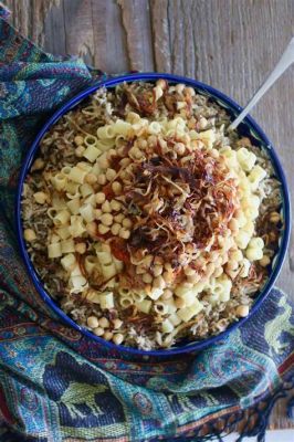  Koshari: Un Symphony di Sapori e Texture con un Pizzico di Nostalgia Egizia!